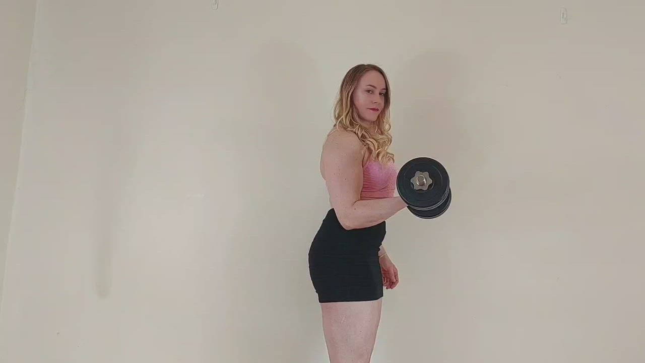Blonde Fitness Gym Muscular Girl Muscular Milf Thick gif