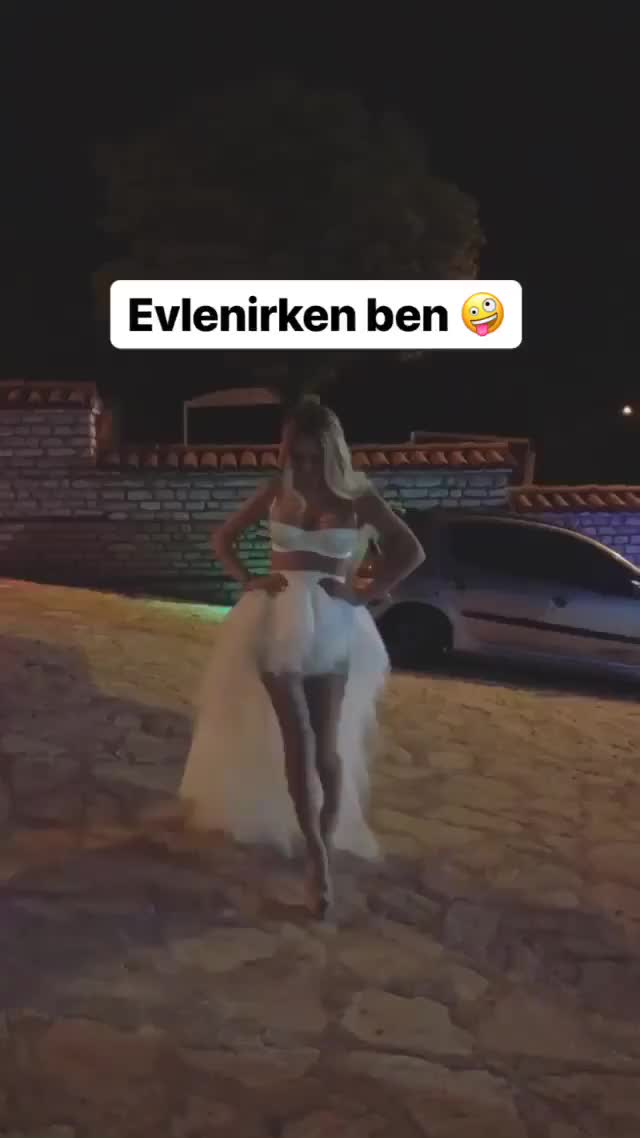 Naz - Mini Wedding Dress