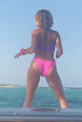 Ass Big Ass Bikini British Celebrity Rita Ora Shaking Twerking gif
