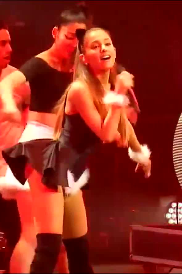 Ariana Grande tour 2014
