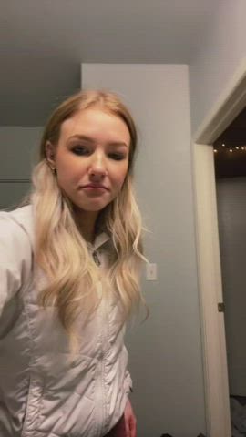 blonde booty tiktok gif