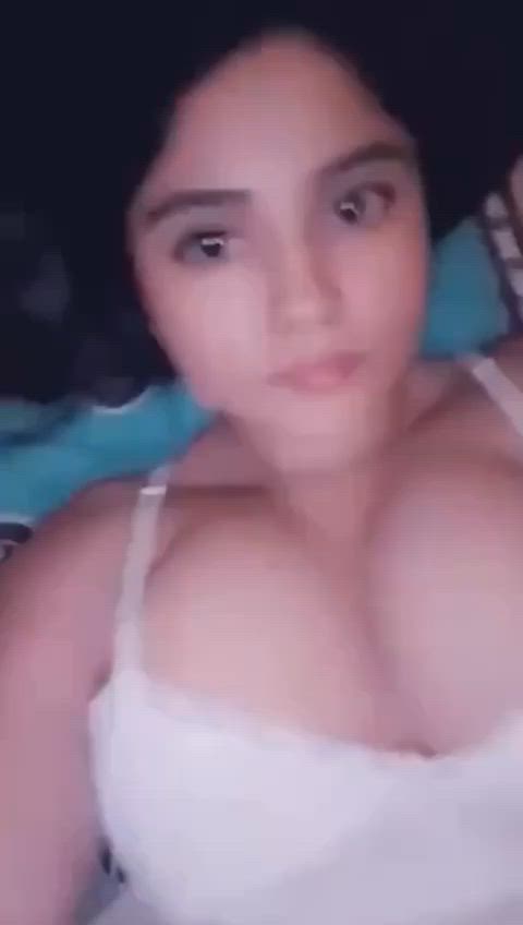 boobs pakistani selfie gif