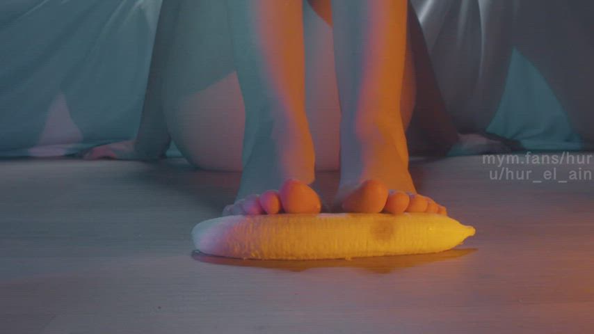 Arab Feet Feet Fetish Food Fetish Hijab Muslim Soles Toes gif