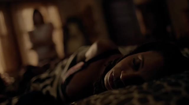 Isidora Goreshter, Shanola Hampton - Shameless s06e11 (2016)