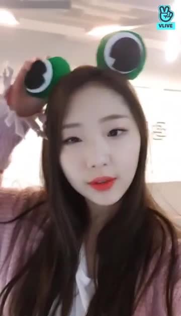 190210 [이달의 소녀] 오빛 얼굴 볼래 LOONA VLIVE 16