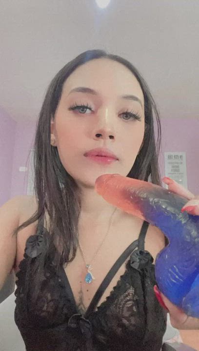 Blowjob Colombian Cute Latina Lips Lipstick Fetish Sensual gif