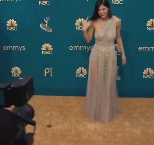 alexandra daddario big tits blue eyes celebrity natural tits sideboob gif