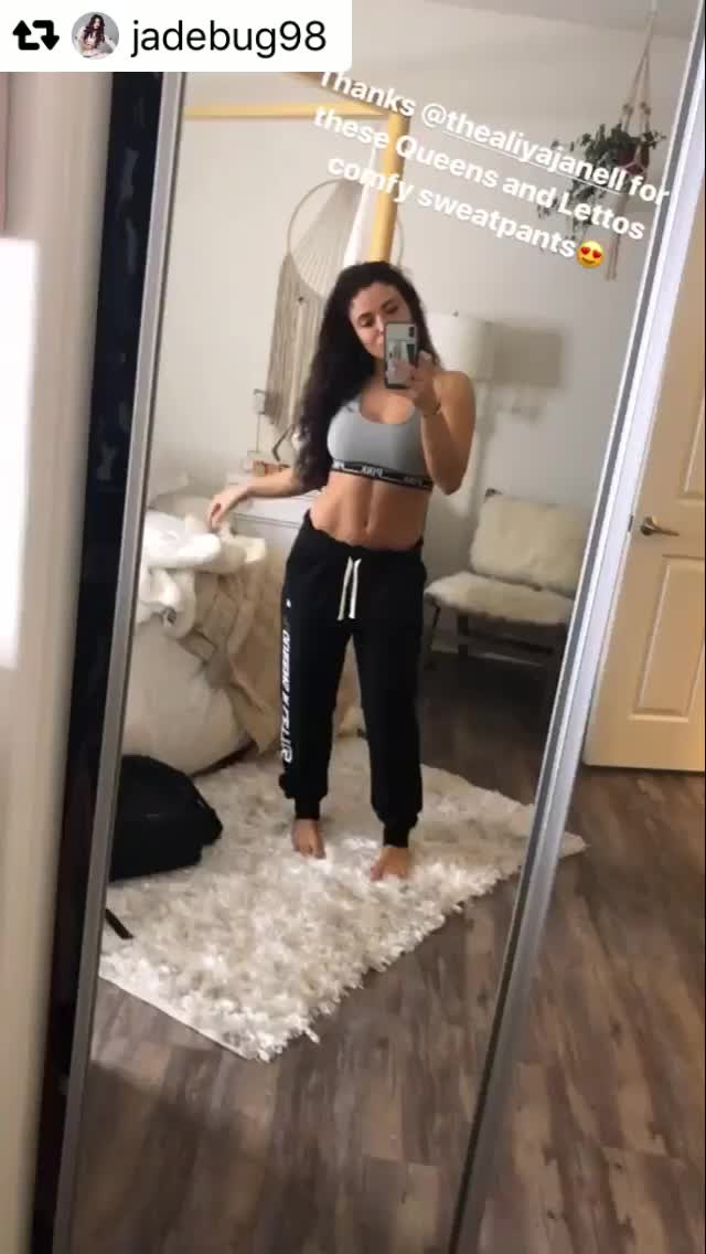 Would you guys have sex with jade chynoweth ?