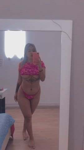 Big Tits Brunette Curvy Latina Model Tattoo Webcam gif