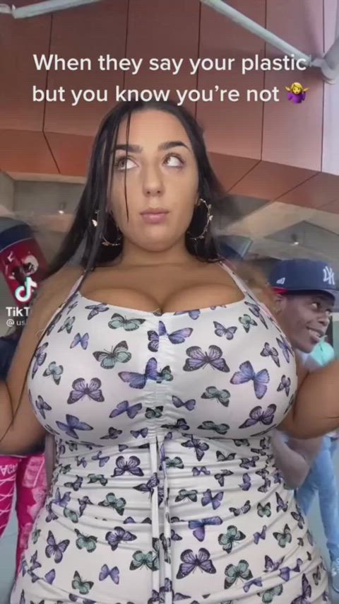 busty cleavage huge tits gif