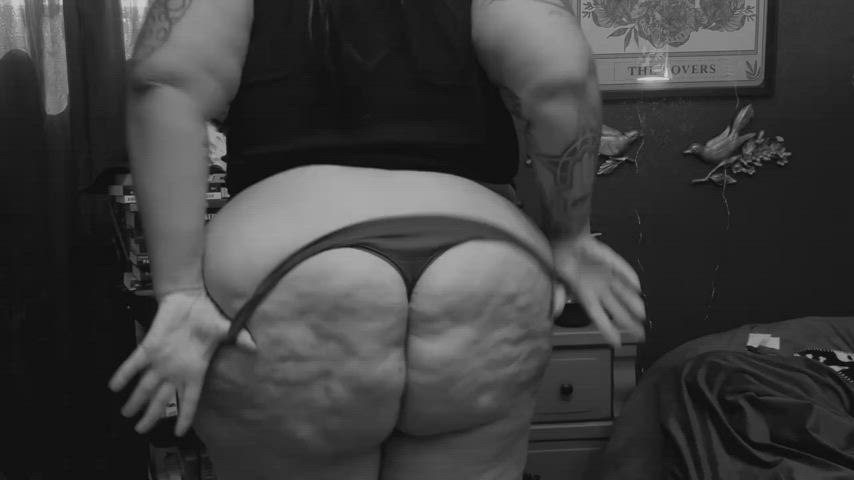 ass bbw tattoo gif