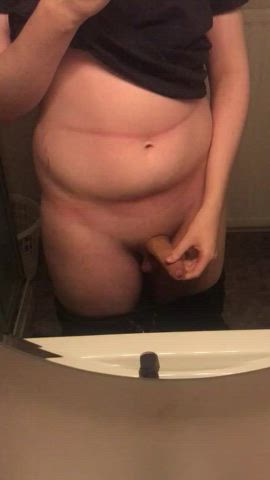 Thick wannabe femboy here :3