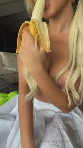 big tits blonde boobs huge tits nsfw nipples onlyfans topless turkish gif