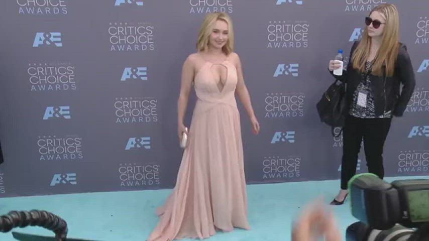 Dove cameron