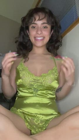 Just your sweet next door Latina neighbor… that might love anal … cum peek at