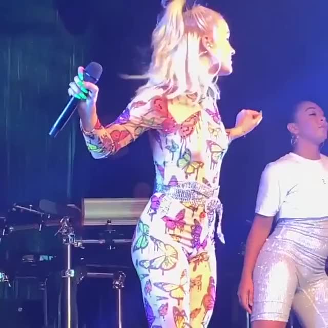 Zara Larsson - So Good (Portland, Oregon 18.09.2019)