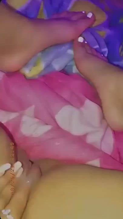 Legs Up Pussy Pussy Lips gif