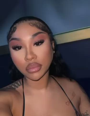 ebony lips pretty gif