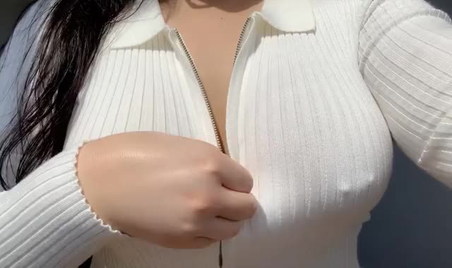 Unzip reveal of my big tits [OC] ?