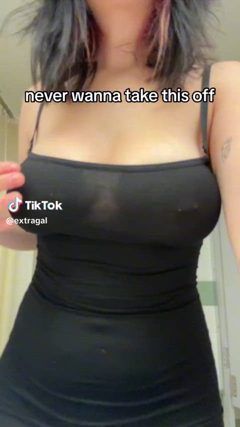 chubby goth pierced pokies slut thick thot tiktok white girl gif