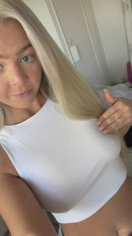 blonde erect nipples nipples see through clothing legal-teens gif