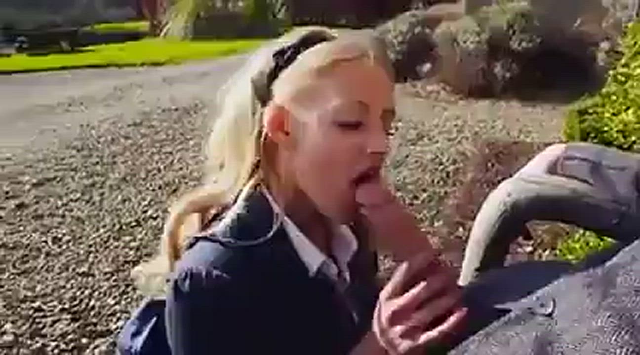 Blonde Blowjob Public Schoolgirl Teen gif