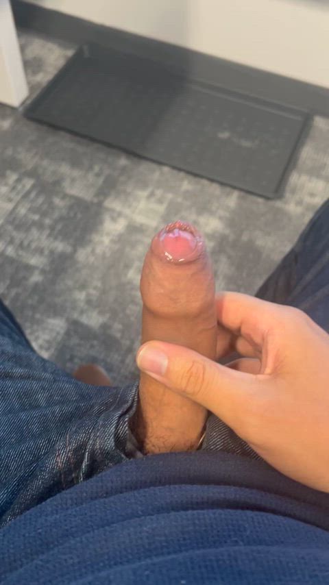 Risky office wank