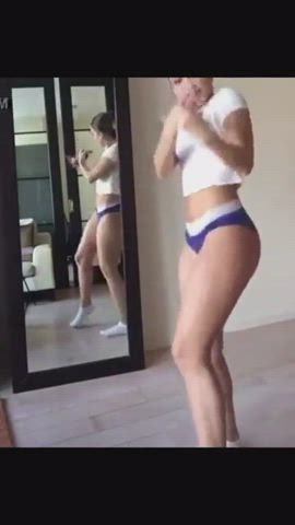 big ass dancing ebony twerking gif