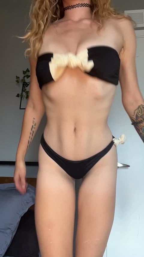 Little black bikini 🖤 ready to get wet 😜 [sext] [rate] [vid] & more 