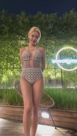 Asian Cute Korean Model gif