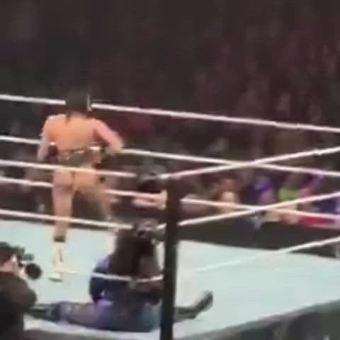 ass twerking wrestling gif