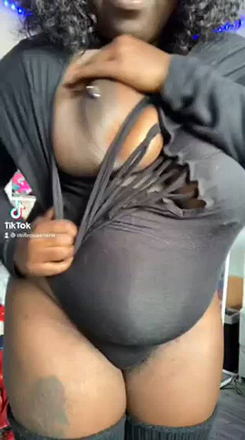 bbw big tits ebony homemade huge tits natural tits onlyfans tiktok tits gif