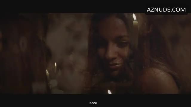 Salli Richardson-Whitfield in Posse