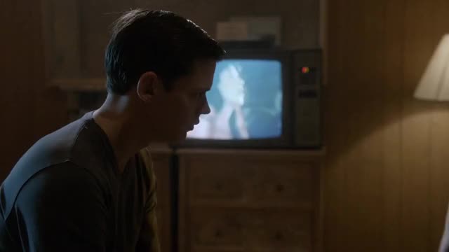 Loretta Yu in 'Hemlock Grove' [S02E02]