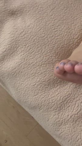 BBC BBW Foot Fetish Soles Toes gif