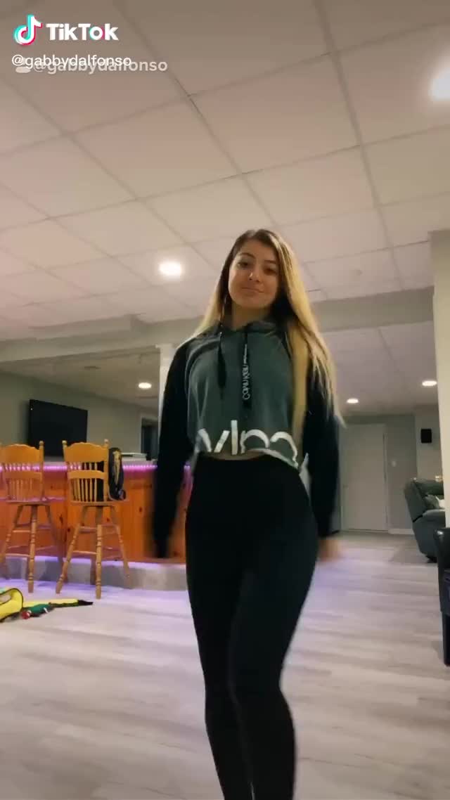 gabbydalfonso on TikTok 2