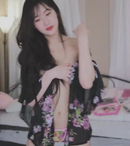 asian ass cute dancing korean nipples tease teen tits gif