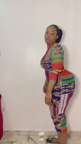 African Curvy Dress gif
