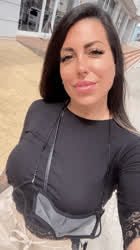 Free Karma for a cute MILF Latina?