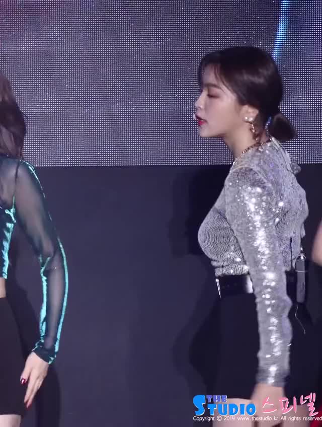 Red Velvet Yeri Boobs Lead GFY