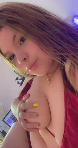 bbw big tits blonde boobs camgirl chubby cute latina small nipples gif