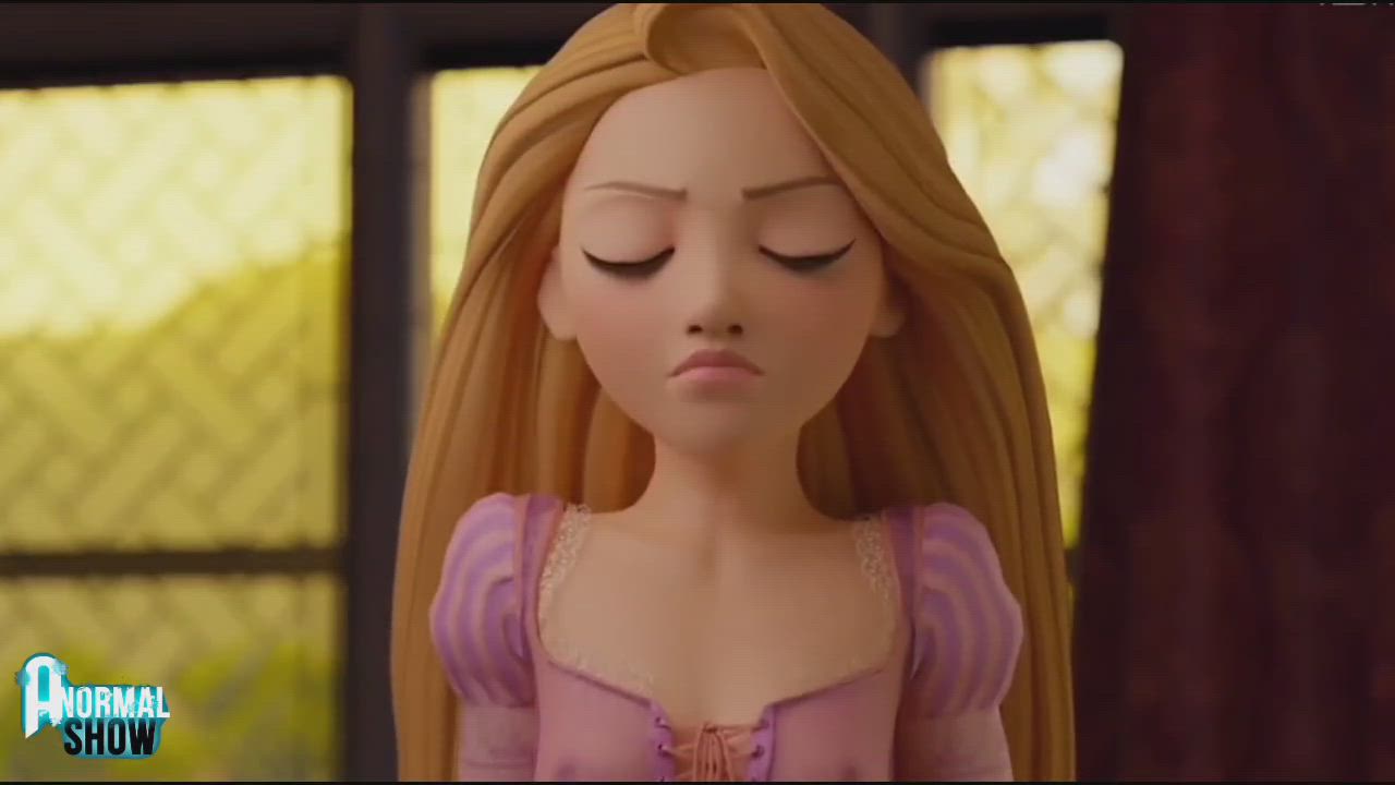 Someone made a Spanish dub of Rapunzel's first blowjob!