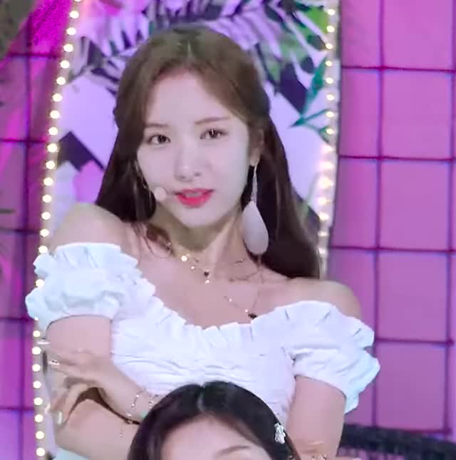 190609 WJSN BONA 4