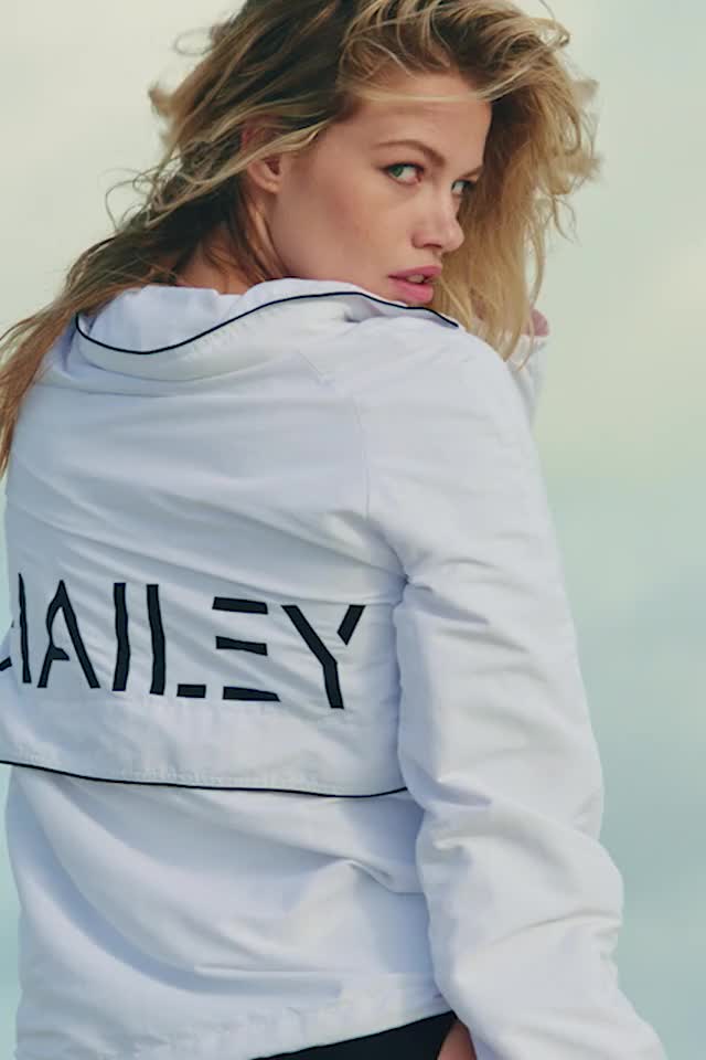 Hailey Clauson