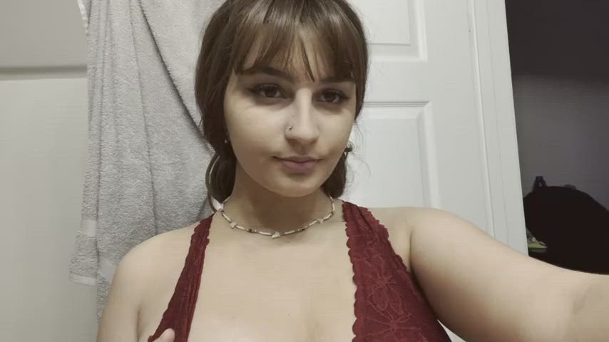 big tits boobs bouncing tits huge tits onlyfans teen thick tits xvideos gif