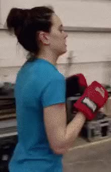 Daisy Ridley training for Star Wars Ep. VII (9mb gfycat)