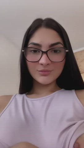 18 years old big tits camsoda camgirl latina mature twink webcam gif