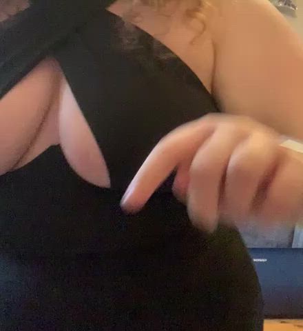 Big Tits Blonde Chubby Curly Hair Curvy OnlyFans gif