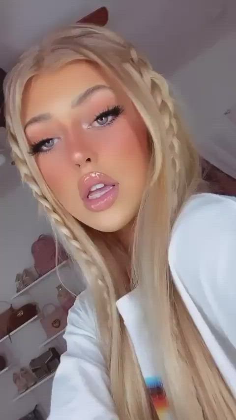 blonde cute lipstick lipstick fetish makeup sexy gif