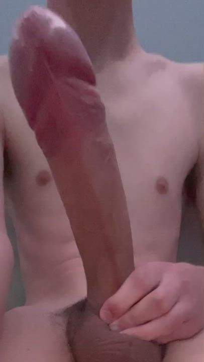Looking for a women to worship my big cock